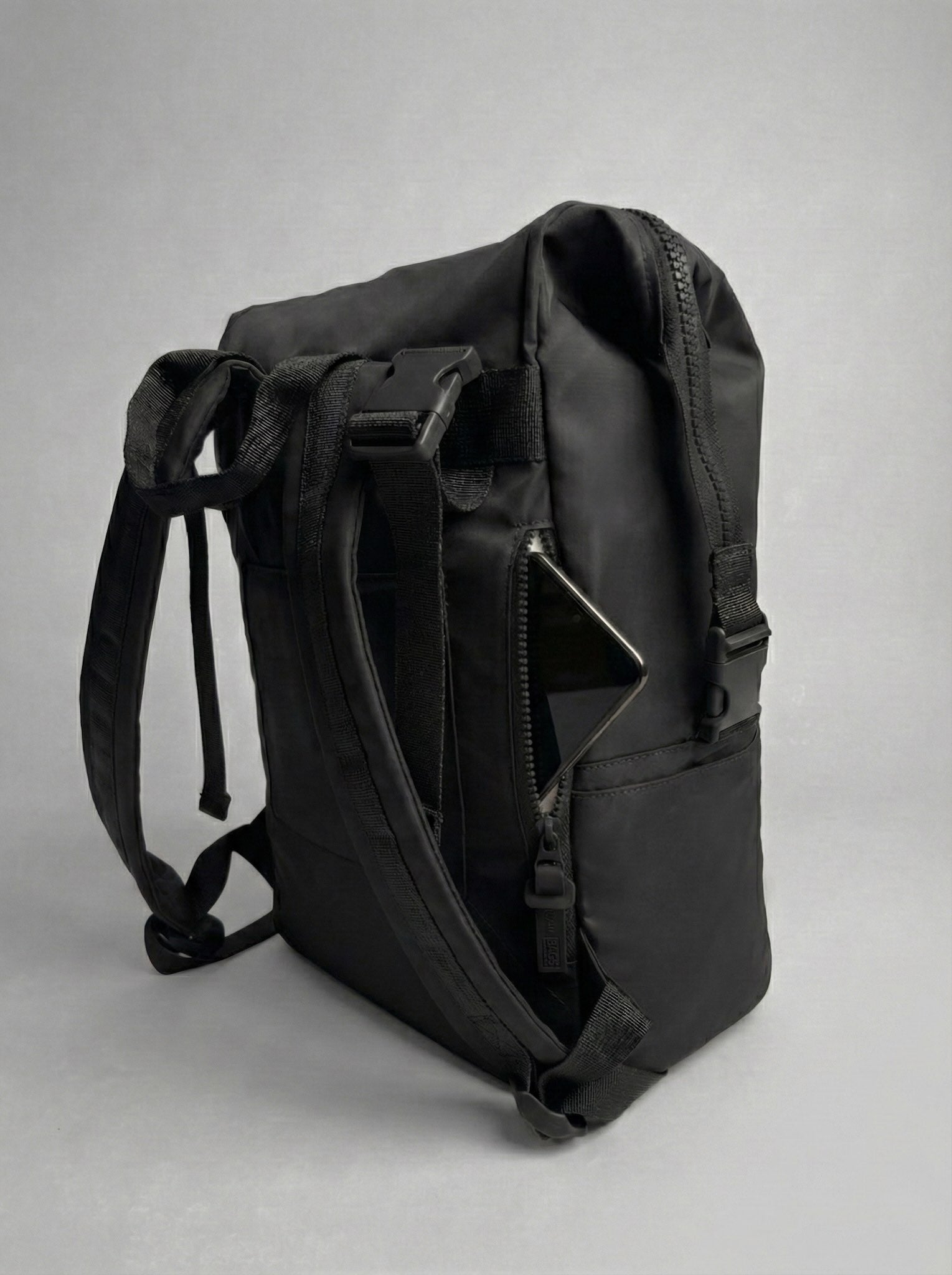 Mochila maternal Cam Bags negra vista lateral izquierda
